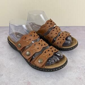 Clark's Sandals Women's Size 6.5  Leisa Cacti Brown Slides Walking Beach
